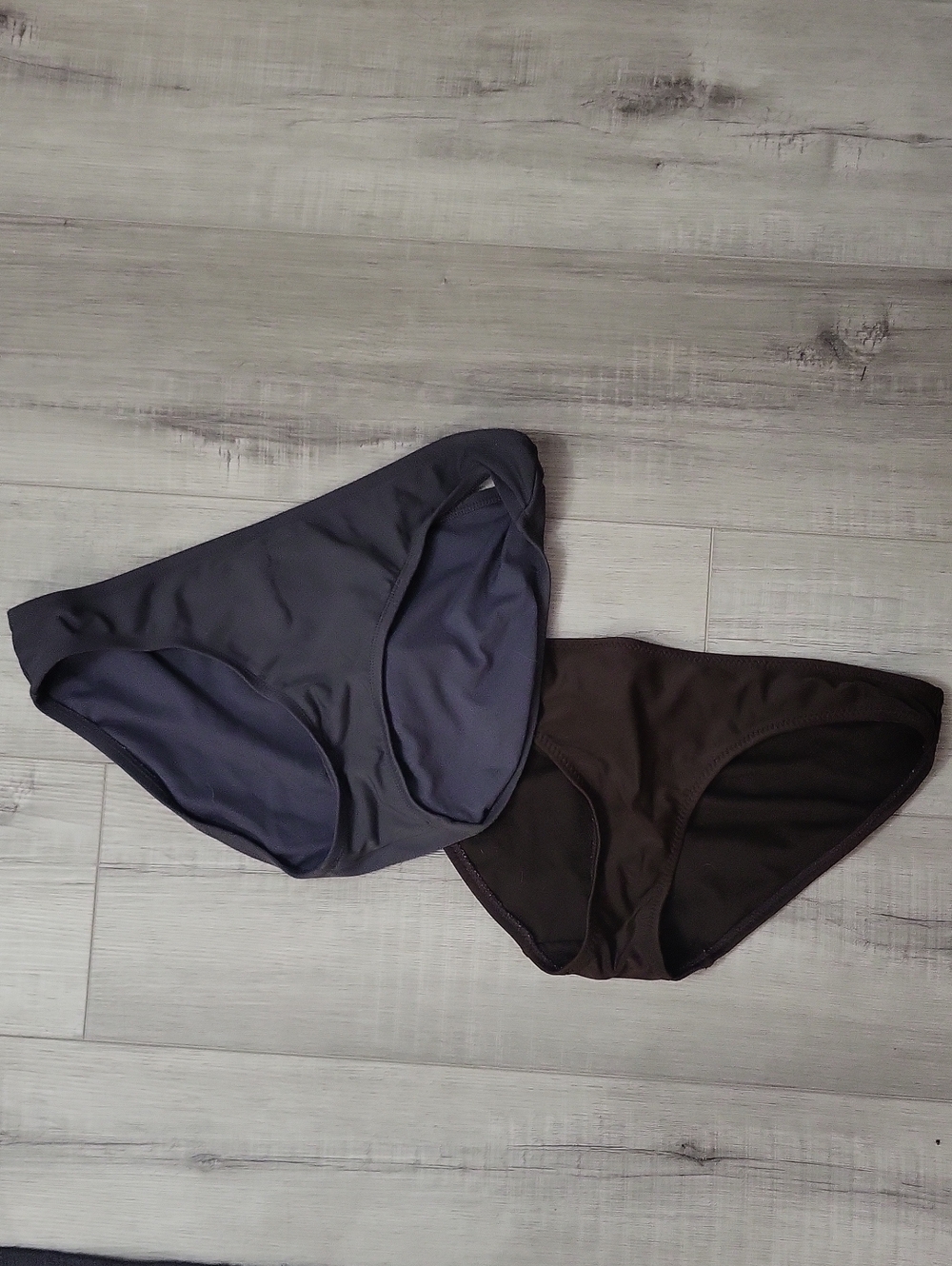 Two Basic Bikini Bottoms in Gray and Dark Brown